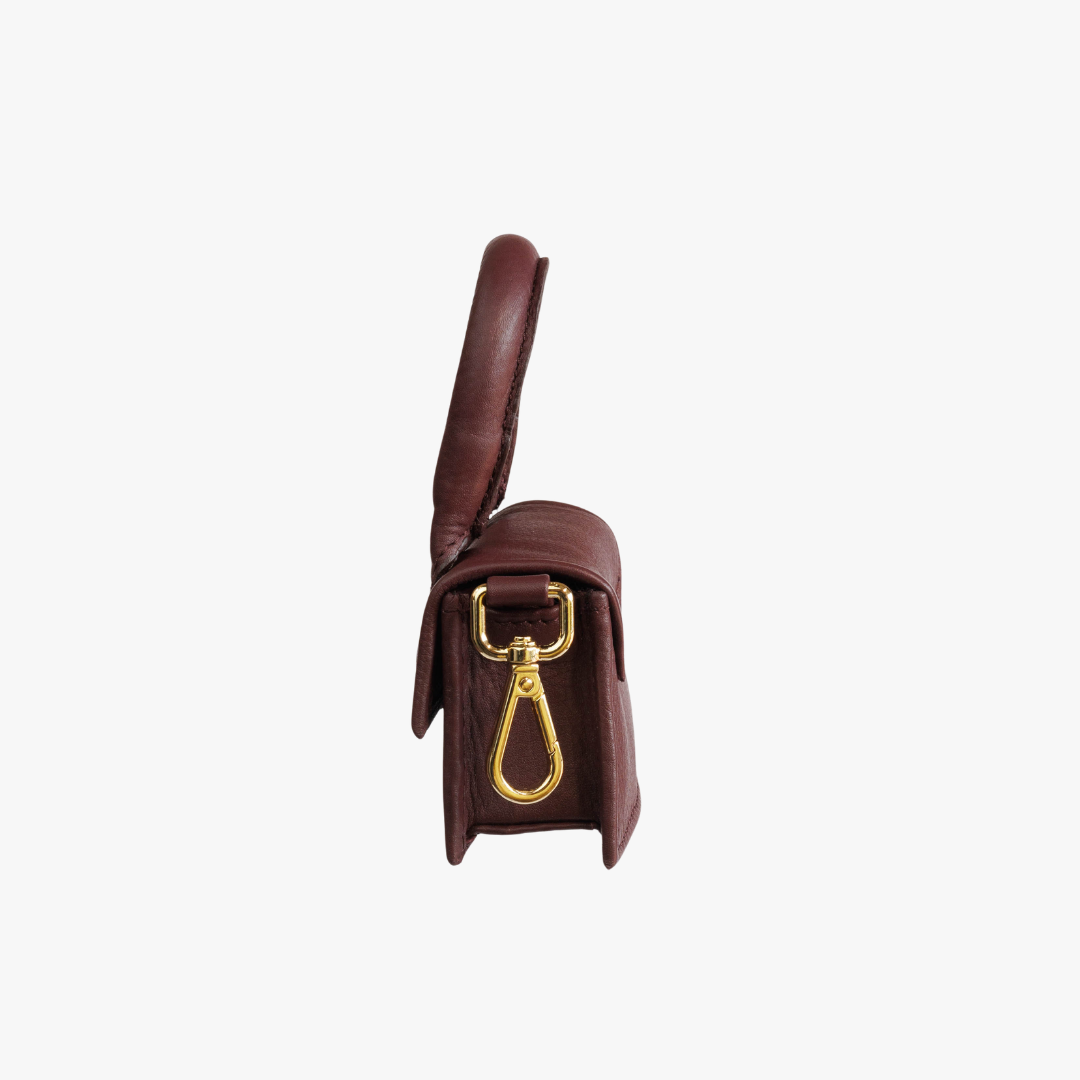 The Dog Musthaves Designer Bag - Treat Bag for Dog Biscuits and Poop Bag Dispenser - Bordeaux Red