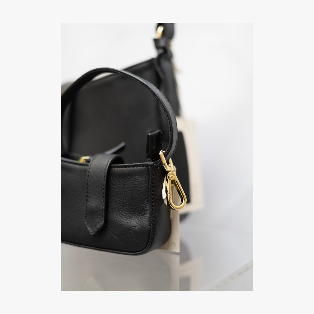The Perfect Bag for Every Dog Mom - Black