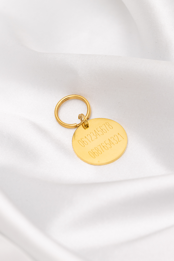 Gold dog tag with name - SUZY ⌀22 mm