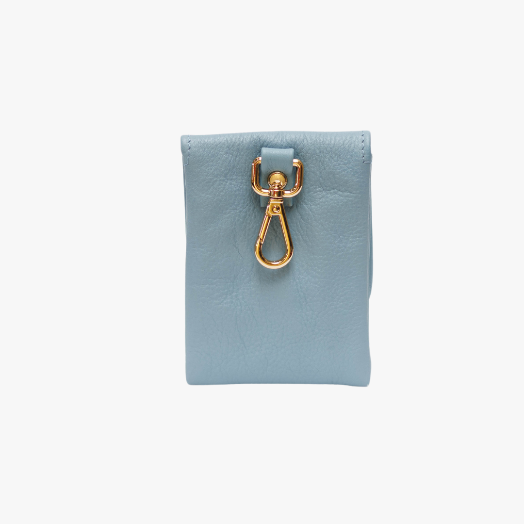 Pooch leather | Stylish Reward Bag for Dog Treats and Poop Bags - Light Blue